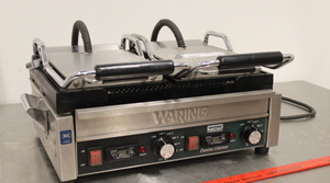 lot 163 image: Panini Grill