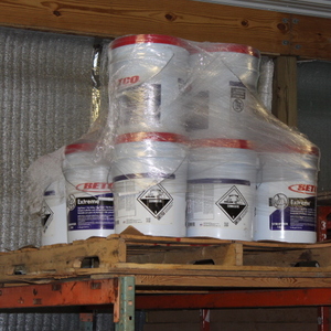 lot 101A image: Floor Stripper - 5 Gallon buckets