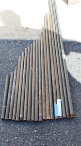 lot 232 image: 12 Black Pipe Lot