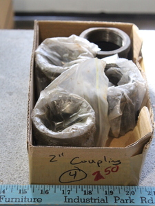 lot 250 image: 2 Couplings