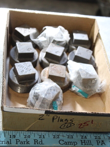 lot 251 image: 2 Plugs