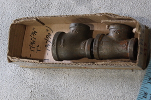 lot 295 image: Reducting Ts
