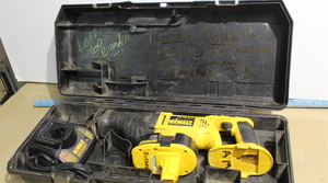 lot 58 image: Dewalt Reciprocating Saw W Case & Charger