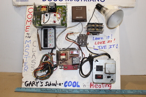 lot 100 image: Garys School-a-Cool.....and Heating